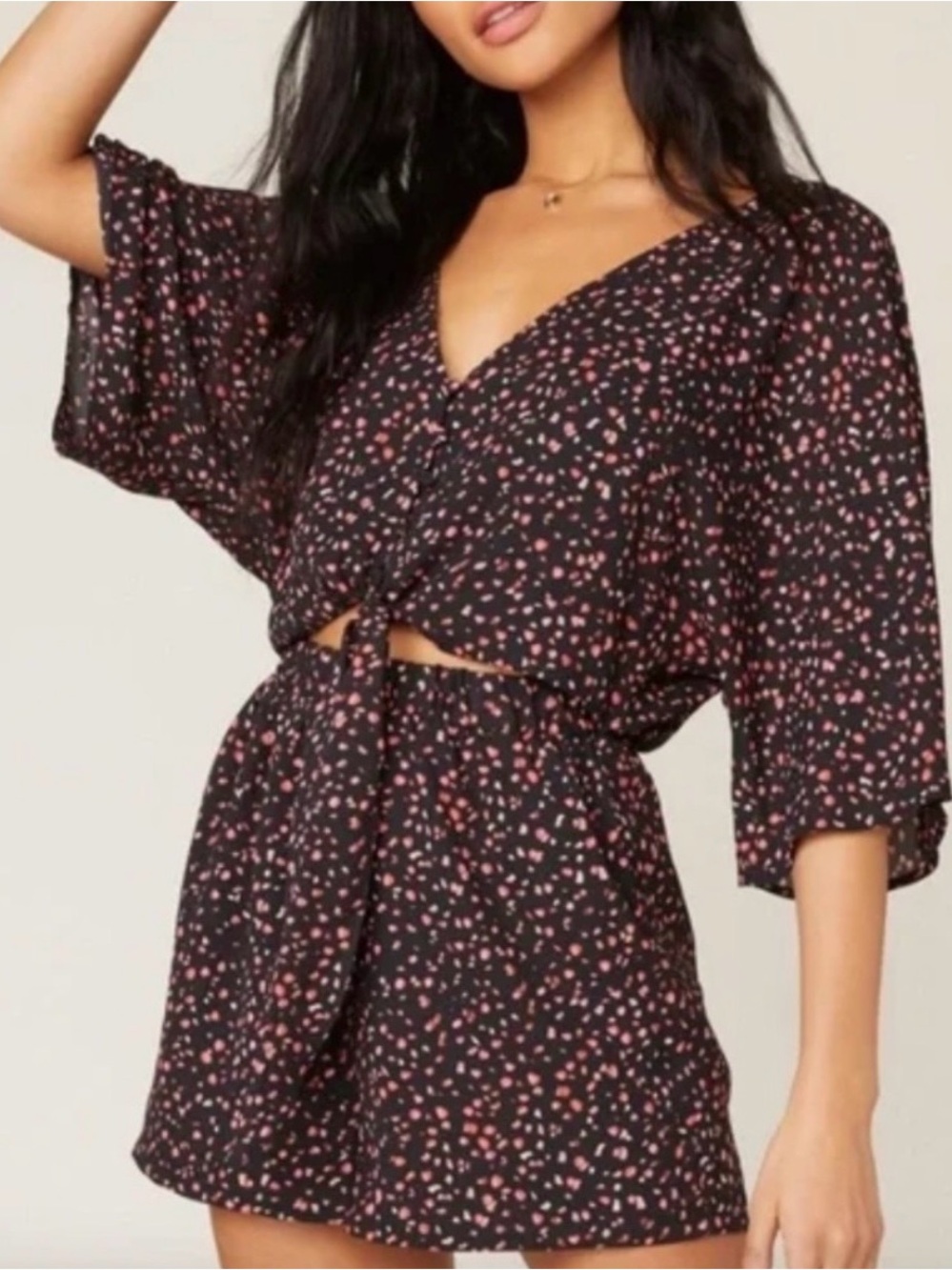 BB DAKOTA Party Game Romper Short One Piece Playsuit Confetti Pattern Size M